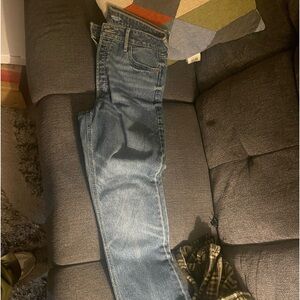 Great womens Old Navy Hi Rise jeans bootcut jeans size 12